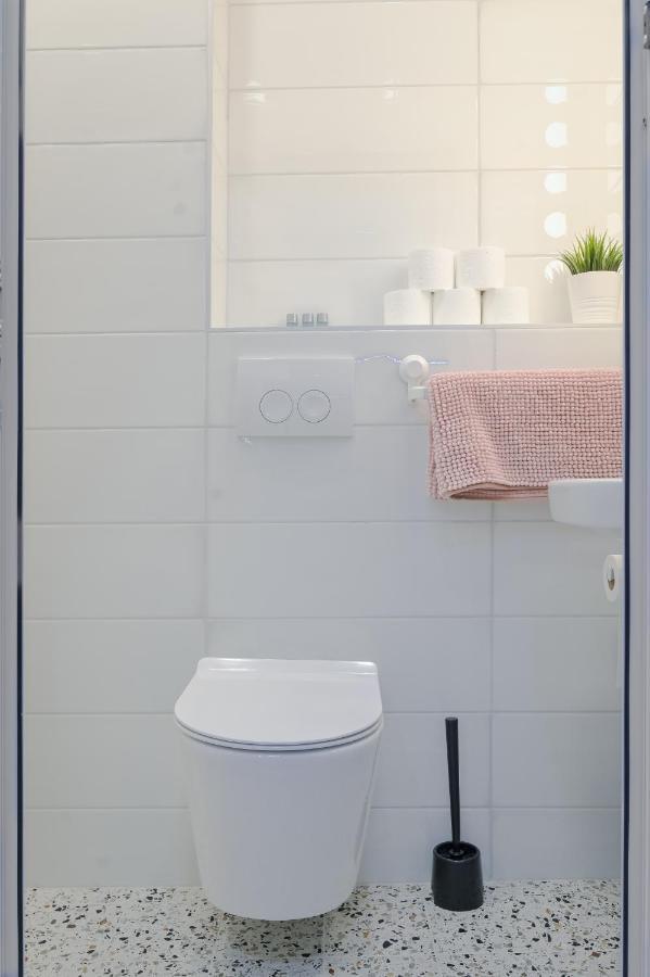 Апартаменты Cosy And Stylish Studio Next To Sofia'S Central Market Hall Экстерьер фото